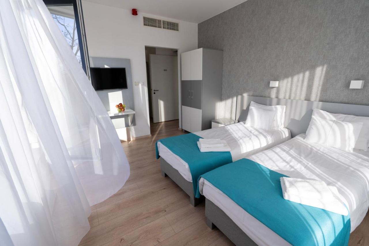 Zamardi Tok Hotel Ngoại thất bức ảnh