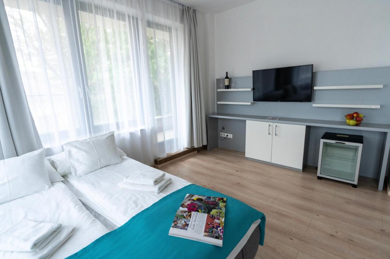 Zamardi Tok Hotel Ngoại thất bức ảnh